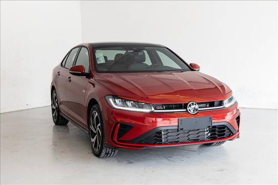 VOLKSWAGEN JETTA 2.0 350 TSI GASOLINA GLI DSG